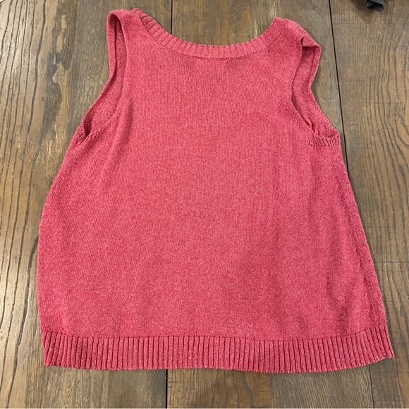 Like new Anthropologie Pink Knit V Neck Sweater Vest Size M - Picture 5 of 5